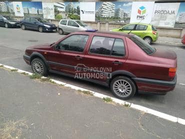Volkswagen Vento -  kompletan auto u delovima