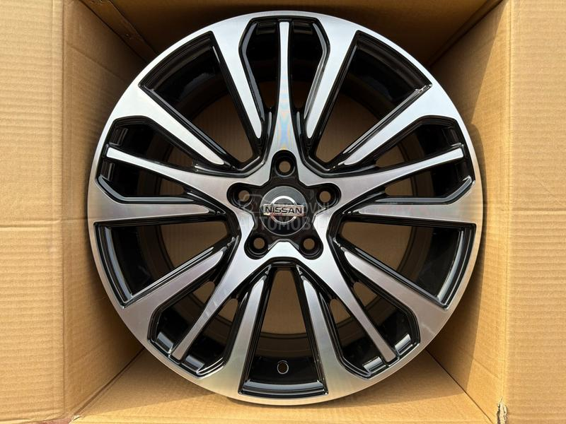 Aluminijumske felne  17" 5 x 114.3