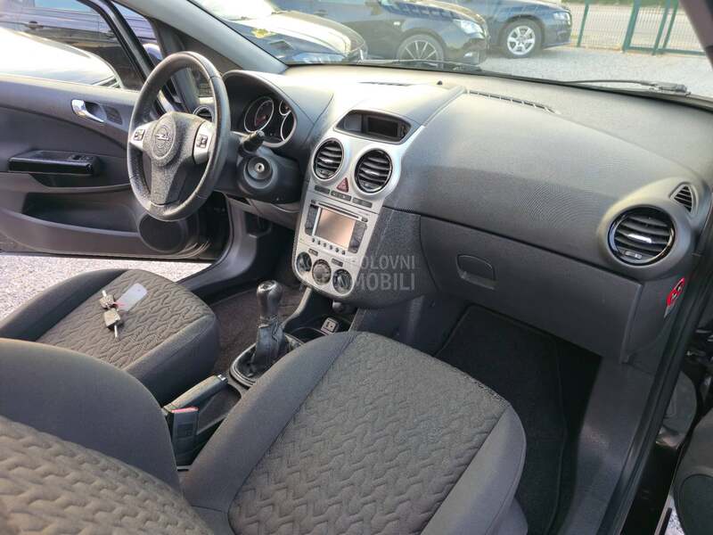 Opel Corsa D 1.3 CDTi Design