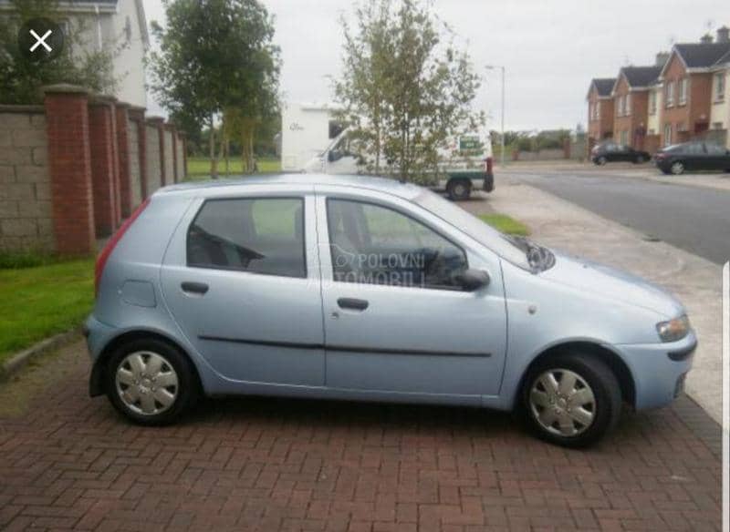 Fiat Punto -  kompletan auto u delovima