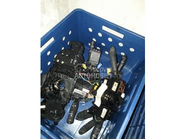 ablender spulna volana za Renault Clio od 2001. do 2007. god.