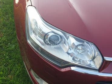 Xenon farovi za Citroen C5 od 2008. do 2019. god.