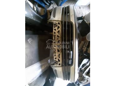 Branik prednji za Volkswagen Touran od 2007. do 2010. god.