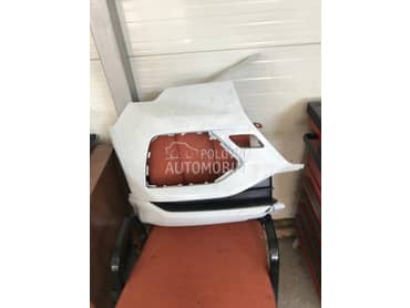 Prednji branik za Audi Q3 za 2019. god.