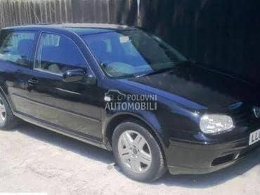 Volkswagen Golf 4 2003. god. -  kompletan auto u delovima