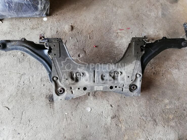 most sa viljuskama za Renault Megane od 2003. do 2007. god.