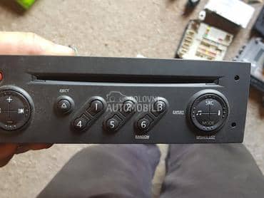 Fabricki cd za Renault Clio