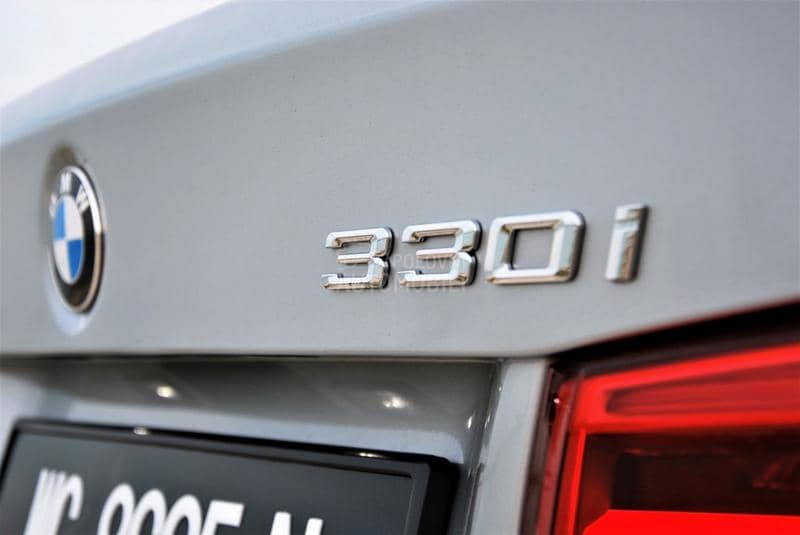 NOVO oznaka 330i za seriju 3