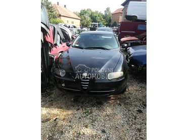 Alfa Romeo 147 2004. god. -  kompletan auto u delovima