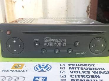 Cd plejer za Renault Laguna