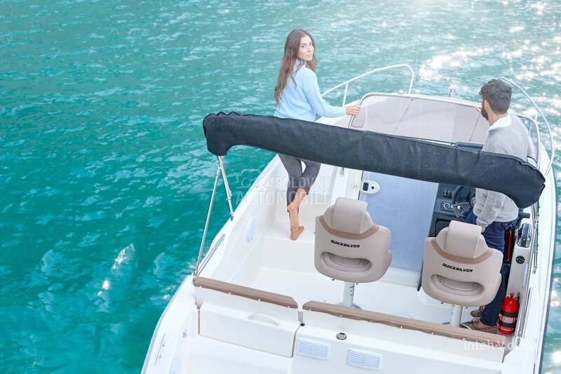 Quicksilver 605 Sundeck i Mercury 115