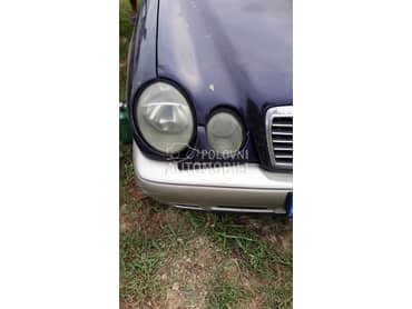 Farovi za Mercedes Benz E 300 za 1997. god.