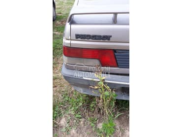 Stop lampe za Peugeot 405 za 1991. god.