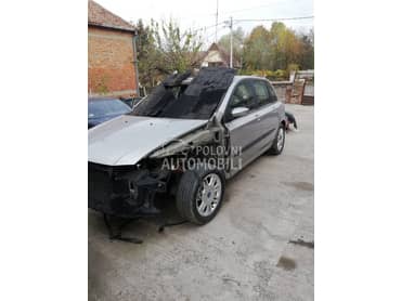 Fiat Stilo 2004. god. -  kompletan auto u delovima
