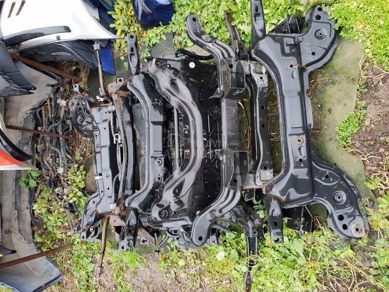 Fiat Punto -  kompletan auto u delovima