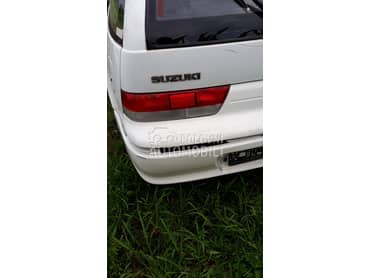 Stop lampe za Suzuki Swift za 2000. god.