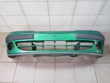 Branik vise boja za Renault Megane