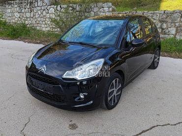 Citroen C3 2006. god. -  kompletan auto u delovima