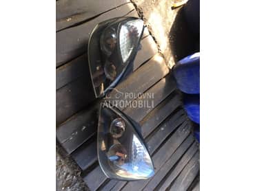 farovi za Renault Clio od 2001. do 2006. god.