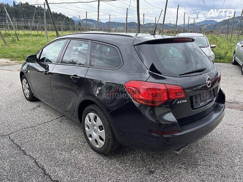 Opel Astra H 1.4 benc