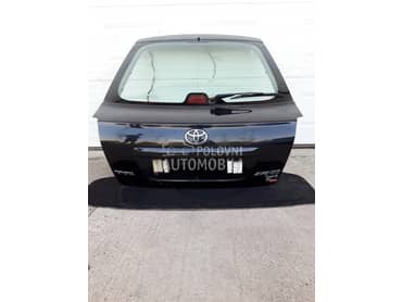 Gepek Vrata HECBEK u vise boja za Toyota Avensis od 2003. do 2009. god.