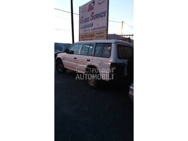 Mitsubishi Pajero - kompletan auto u delovima