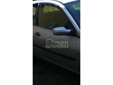 Desna vrata za Renault Megane od 2003. do 2008. god.