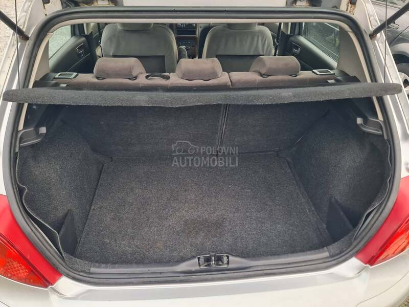 Peugeot 307 2.0HDI 66 k w