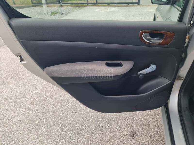 Peugeot 307 2.0HDI 66 k w