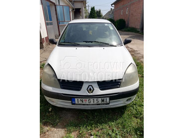 kompletan auto u delovima za Renault Clio od 2000. do 2007. god.