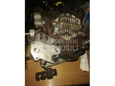 bosch pumpa za Renault Laguna od 2000. do 2005. god.