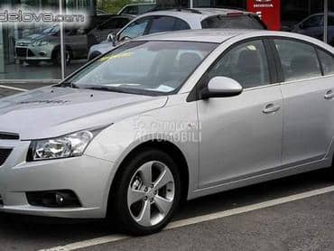 Chevrolet Cruze - kompletan auto u delovima