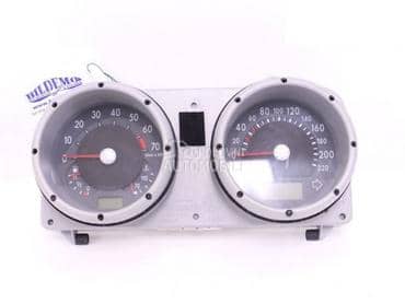 Instrument sat za Volkswagen Lupo od 2000. do 2014. god.