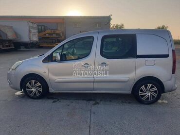 Citroen Berlingo 2003. god. -  kompletan auto u delovima
