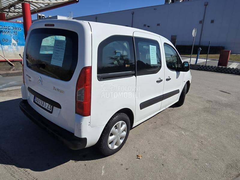 Citroen Berlingo 2006. god. -  kompletan auto u delovima