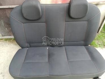 Zadnja klupa za Renault Twingo od 1996. do 2014. god.