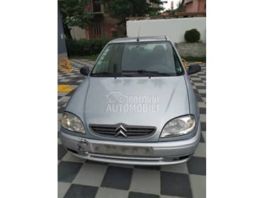 Citroen Saxo -  kompletan auto u delovima