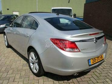 Opel Insignia 2010. god. -  kompletan auto u delovima