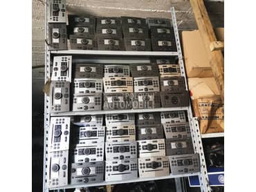 radio cd za Opel Astra H od 2005. do 2009. god.