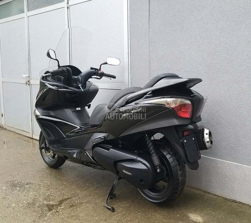 Honda Silver Wing 400 Sw T400