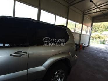 Staklo za Toyota Land Cruiser