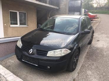 branik za Renault Megane od 2002. do 2006. god.