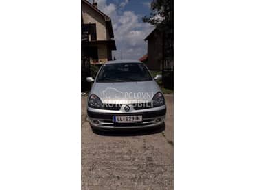 Renault Clio 2003. god. -  kompletan auto u delovima