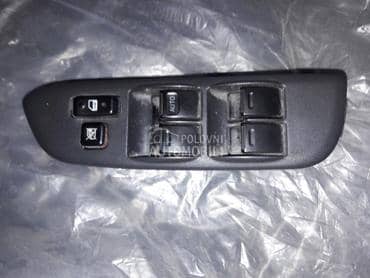 prekidac podizaca stakla za Toyota RAV 4 od 2001. do 2006. god.