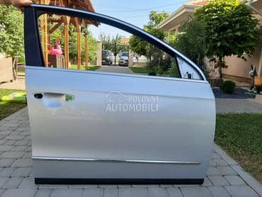 Prednja desna vrata za Volkswagen Passat B6 od 2005. do 2010. god.