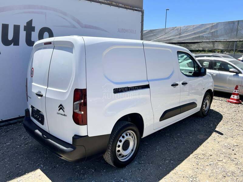 Citroen Berlingo 100 000 K M