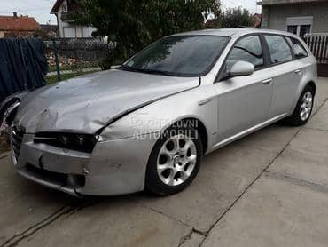 Delovi za Alfa Romeo 159