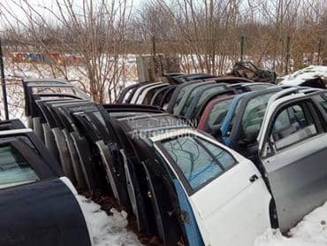 Delovi za Alfa Romeo 166