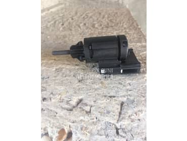 senzor stop svetla za Audi A3 od 2004. do 2007. god.