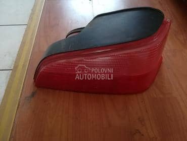 desno stop svetlo za Peugeot 106